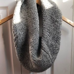 H&M Grey Infinity Scarf